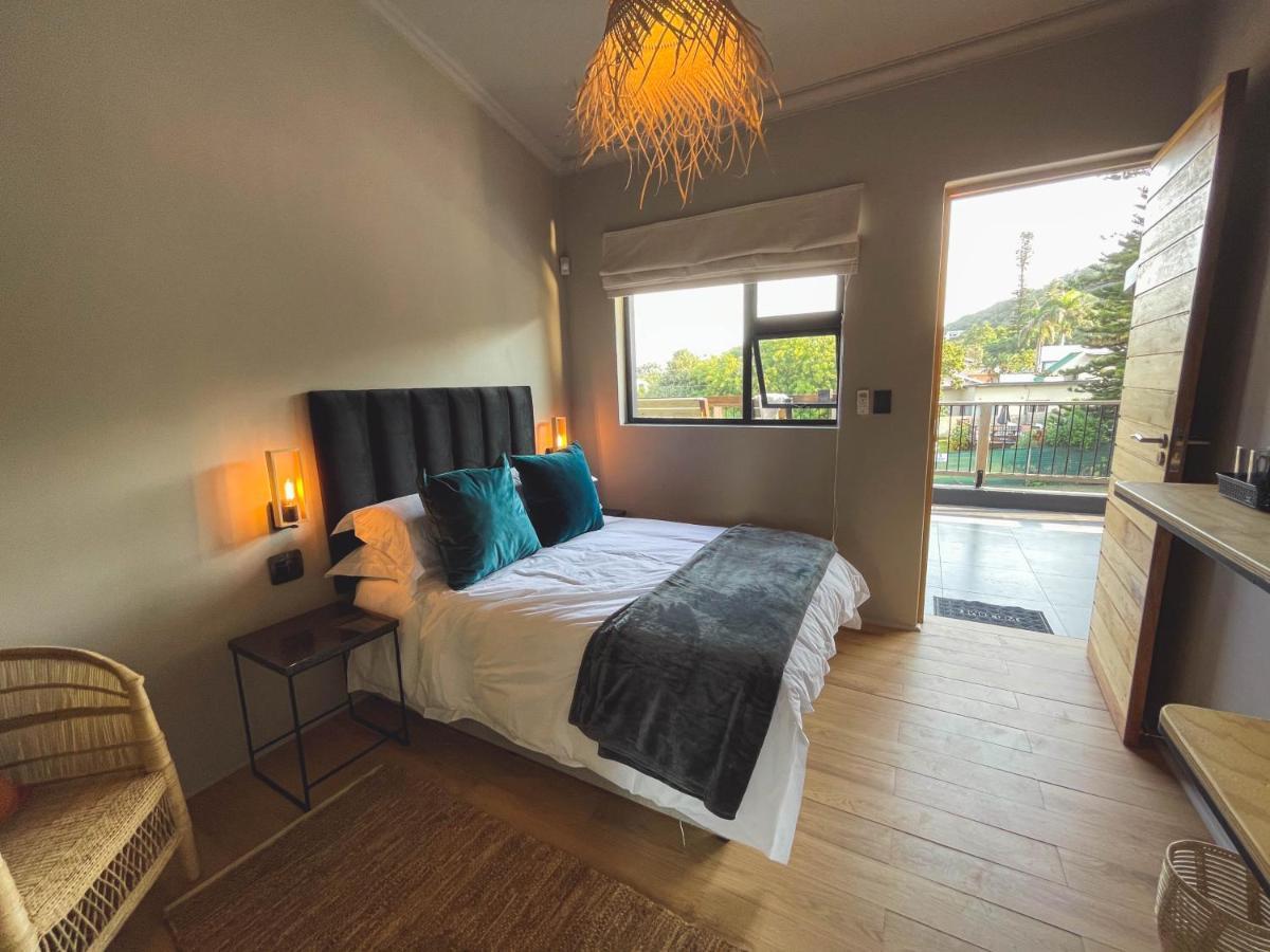 Le Bezz Guesthouse บัลลิโต ภายนอก รูปภาพ