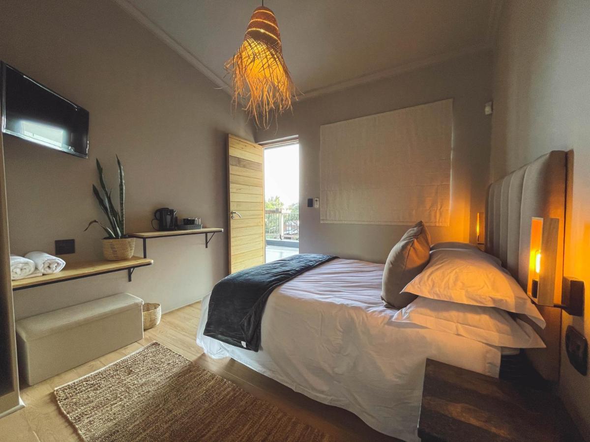 Le Bezz Guesthouse บัลลิโต ภายนอก รูปภาพ
